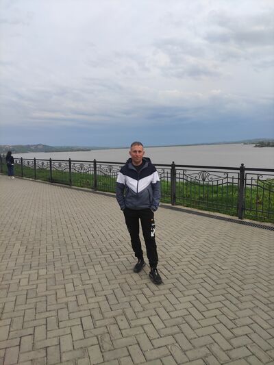  ,   Lyokha, 35 ,   ,   , c 