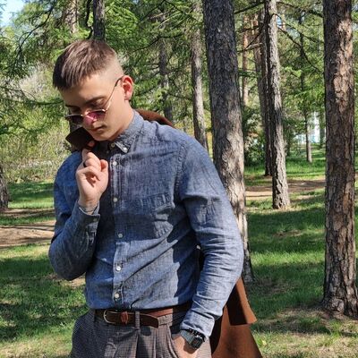  ,   Michail, 24 ,   ,   