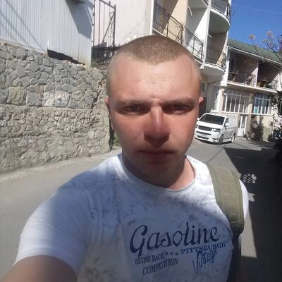  ,   Mikhail, 31 ,   ,   , 