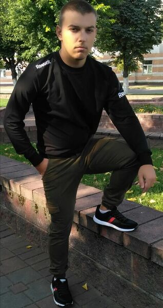  ,   Vlad, 24 ,   ,   