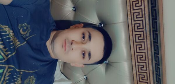  ,   Joni, 32 ,   ,   