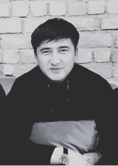  ,   Erkebulan, 35 ,  