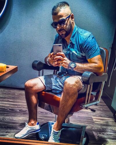  ,   Ramin, 42 ,   ,   , c , 