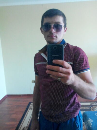  ,   Ahmed, 32 ,   