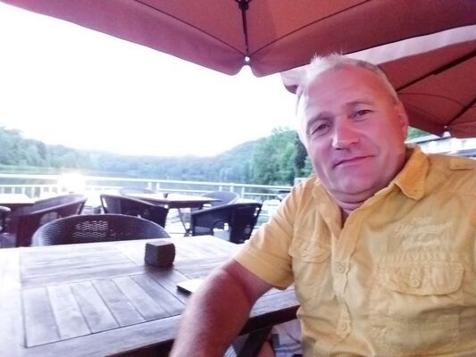  Duisburg,   , 57 ,   ,   , c , 