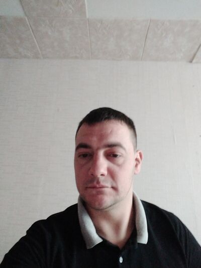  ,   Andrej, 35 ,   ,   
