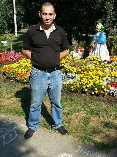  ,   Emilio, 46 ,   ,   , c , 