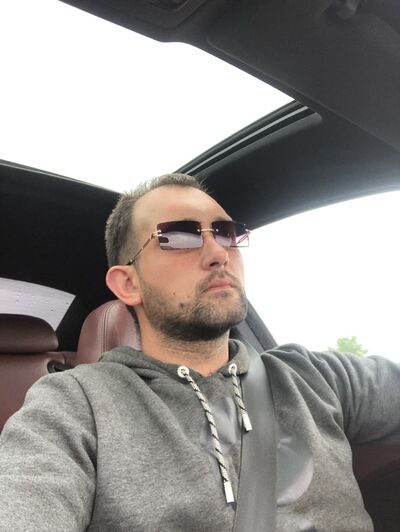  Sint-Oedenrode,   Mateo, 34 ,   ,   