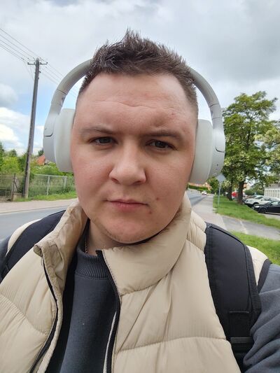  ,   Jurek, 26 ,   ,   