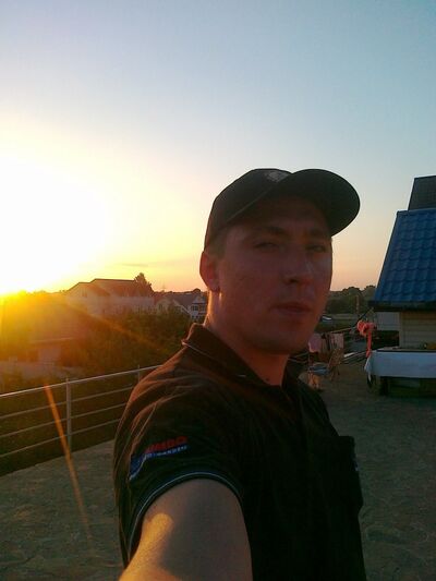  ,   Sasha, 41 ,  