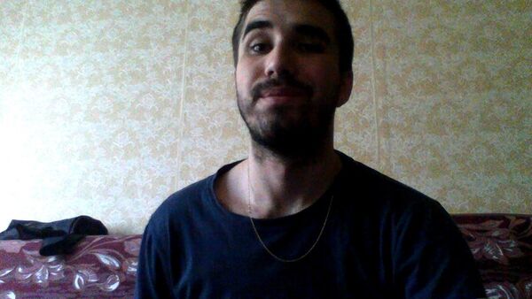  ,   Charlie, 33 ,   