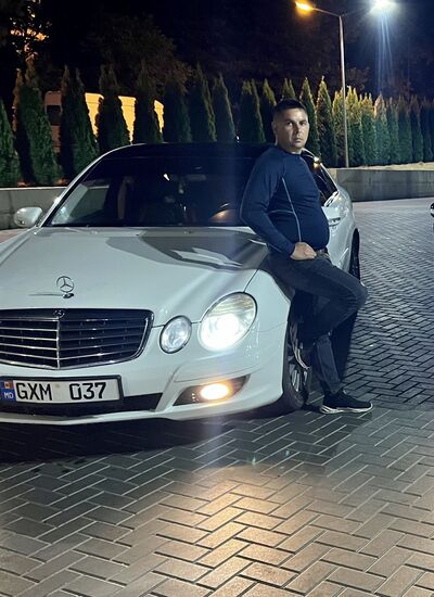  ,   Oleg, 38 ,   ,   