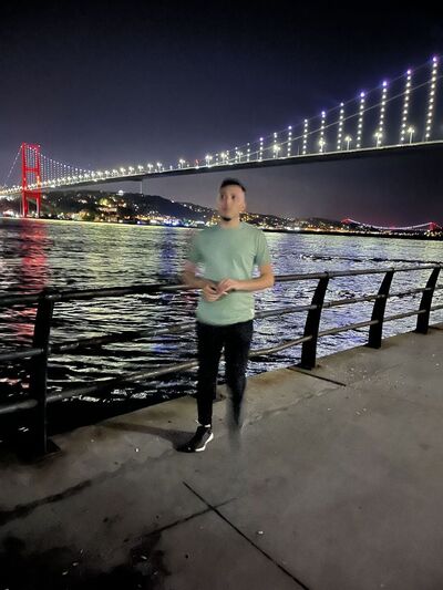  ,   Hakan, 28 ,   ,   
