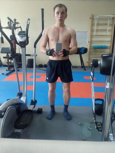  ,   Maksim, 30 ,   