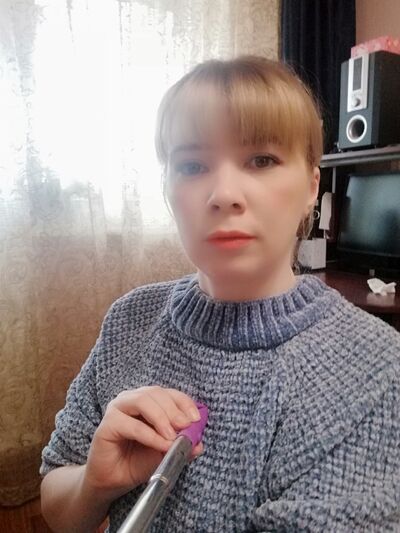  ,   Yulia, 37 ,   ,   