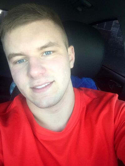  ,   BILLY, 32 ,  