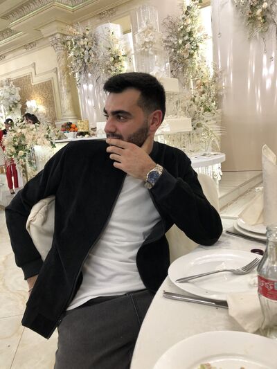 ,   Artur, 26 ,   ,   