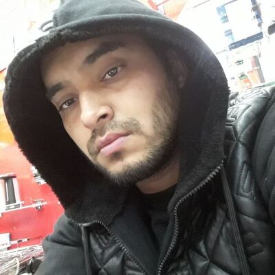  ,   Anvar, 35 ,  