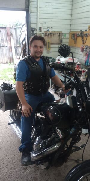  ,   Tony, 36 ,   ,   