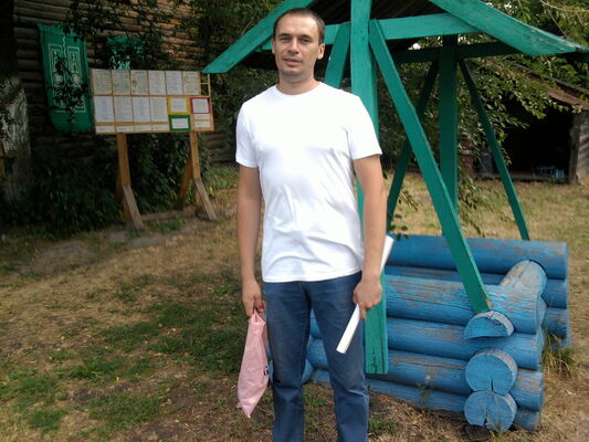  ,   Vitaliy, 48 ,   