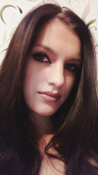  ,   Katrina, 26 ,  