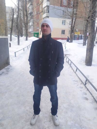  ,   Denis, 32 ,   ,   , c 