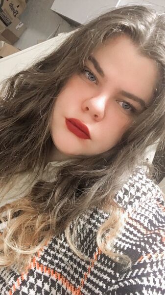 ,   Viktoria, 25 ,   ,   , c 