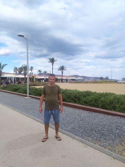  ,   Alex, 44 ,   ,   