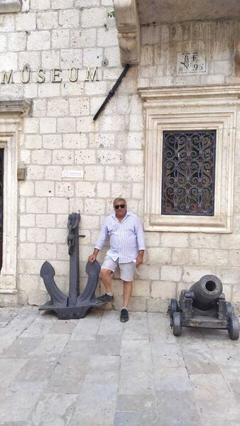  ,   Angel, 70 ,   ,   , c 