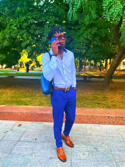  ,   Yannick, 27 ,   ,   