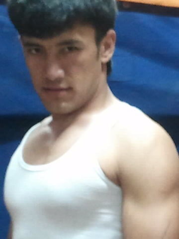  ,   Sherxan, 32 ,   ,   , c 