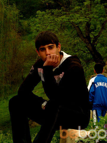  ,   Gevor, 33 ,   