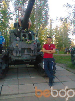  3074281  Bek Boys, 42 ,    