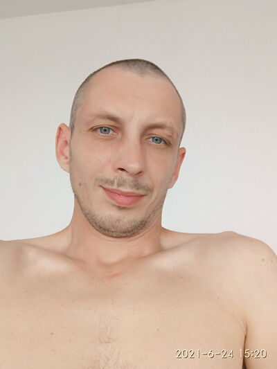 ,   Mikhail, 39 ,   ,   , c 