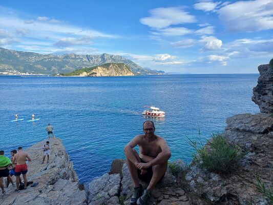  Podgorica,   Vladimir, 41 ,   ,   , 