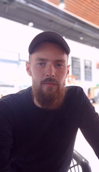  ,   Mikhail, 29 ,   ,   , c 