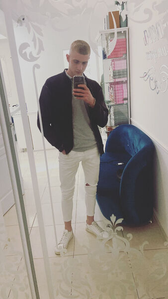  ,   , 28 ,   ,   