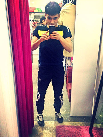  4364561  , 35 ,    