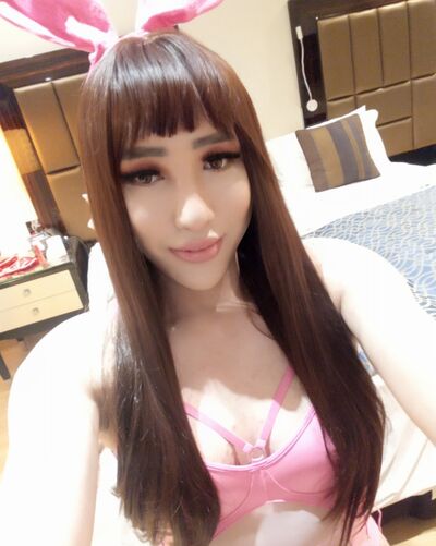  ?,   Diana, 25 ,   ,   