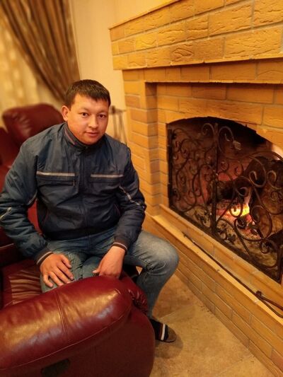  ,   Odil, 35 ,  