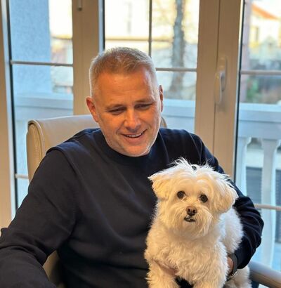  Frankfurt am Main,   Simeon, 46 ,   ,   