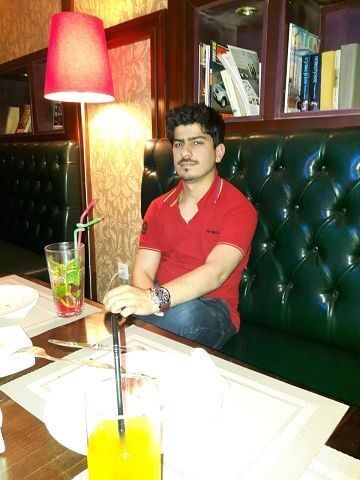  ,   Ghazanfar, 32 ,   ,   , c 