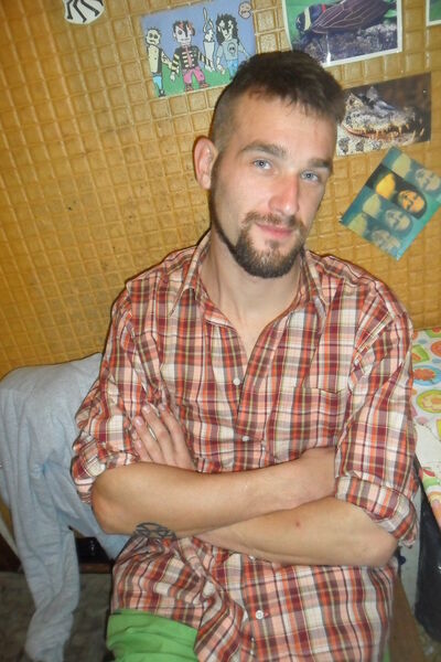  ,   Aleks, 37 ,   