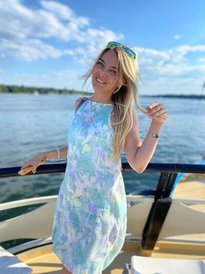 ,   Oleksandra, 38 ,     , c 