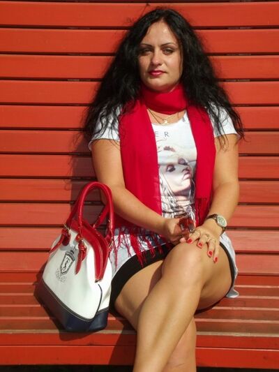  ,   Jekaterina, 37 ,   c , 