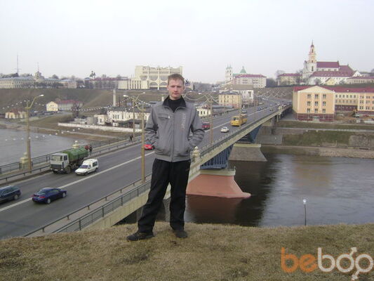  ,   TRAXALCIK, 32 ,  
