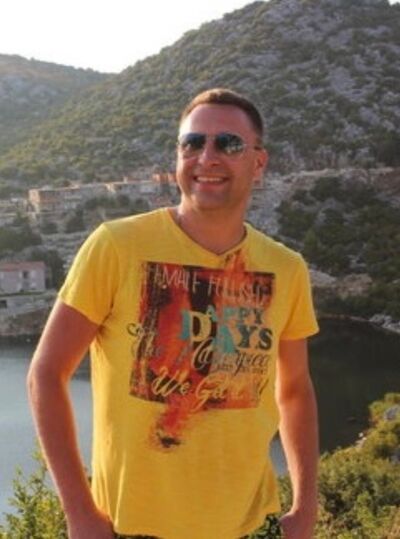  ,   Serg, 40 ,   