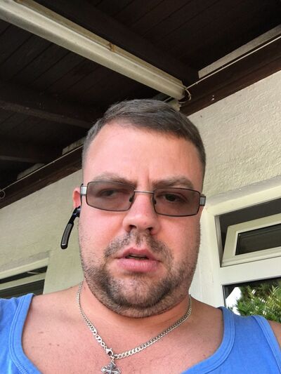  Wiesbaden,   Kirill, 42 ,   ,   , c 