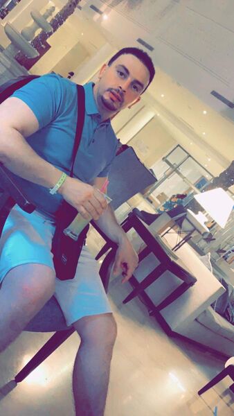  ,   Yassine, 29 ,   ,   , c , 