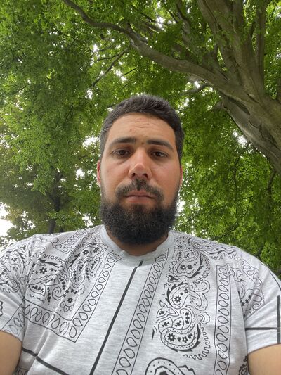  ,   Gurban, 25 ,   ,   